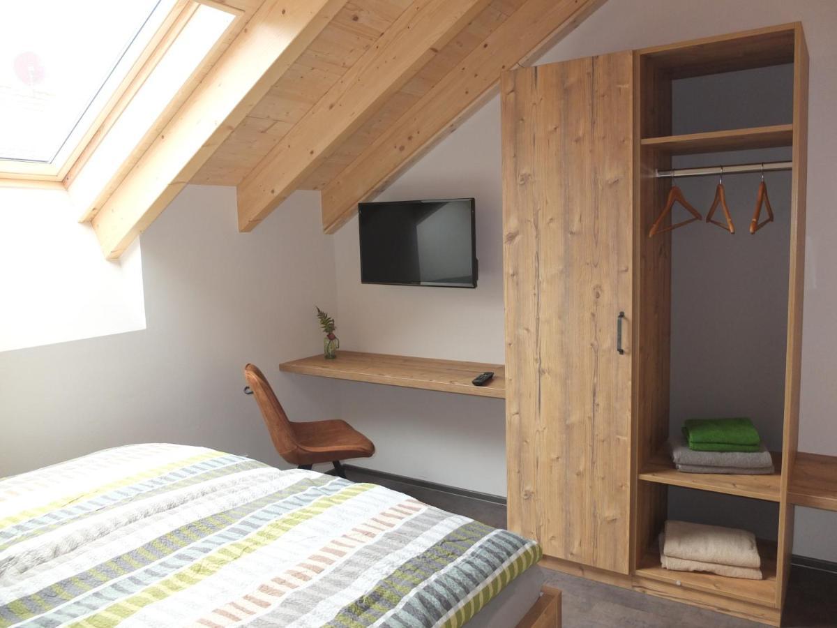 Apartment Am Kapellenberg Am Losheim
